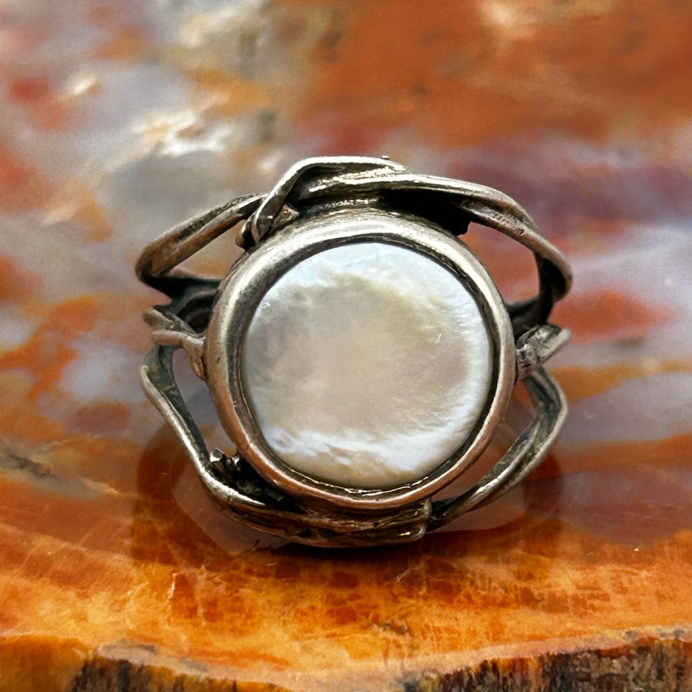 Sterling Silver Pearl Ring - Size 7.5